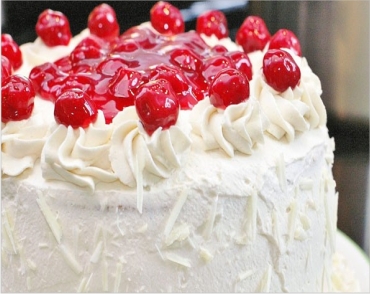 white-forest-cake-gurgaon